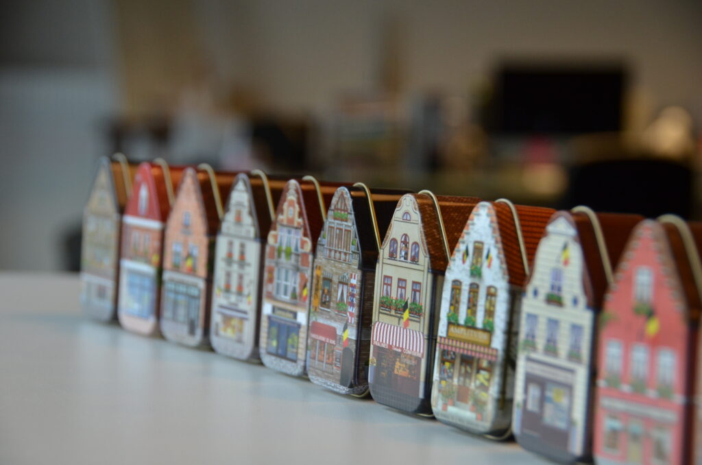 Box Royale mini houses
